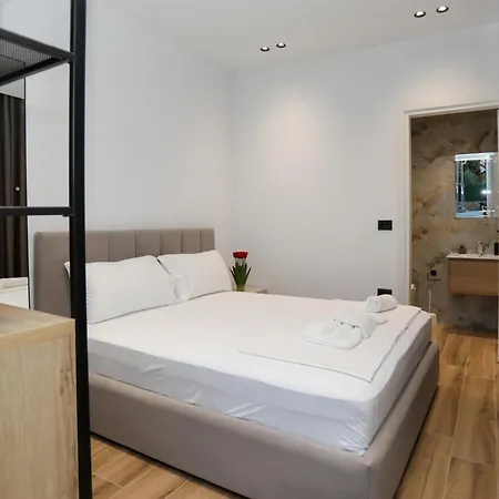 Zana Appartement Vlorë
